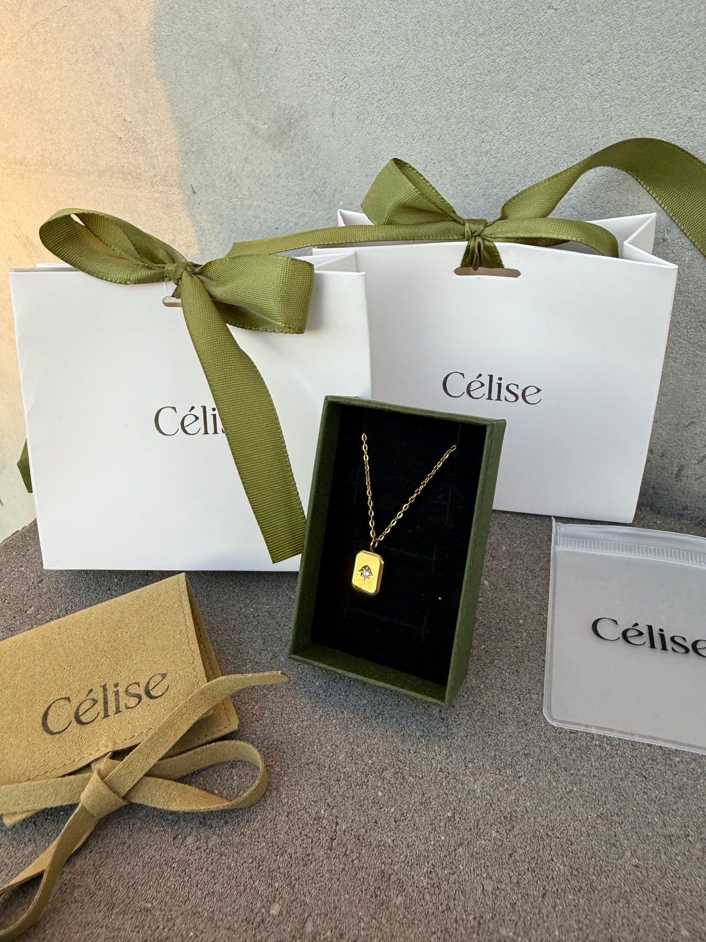 Colier Célise Celestia