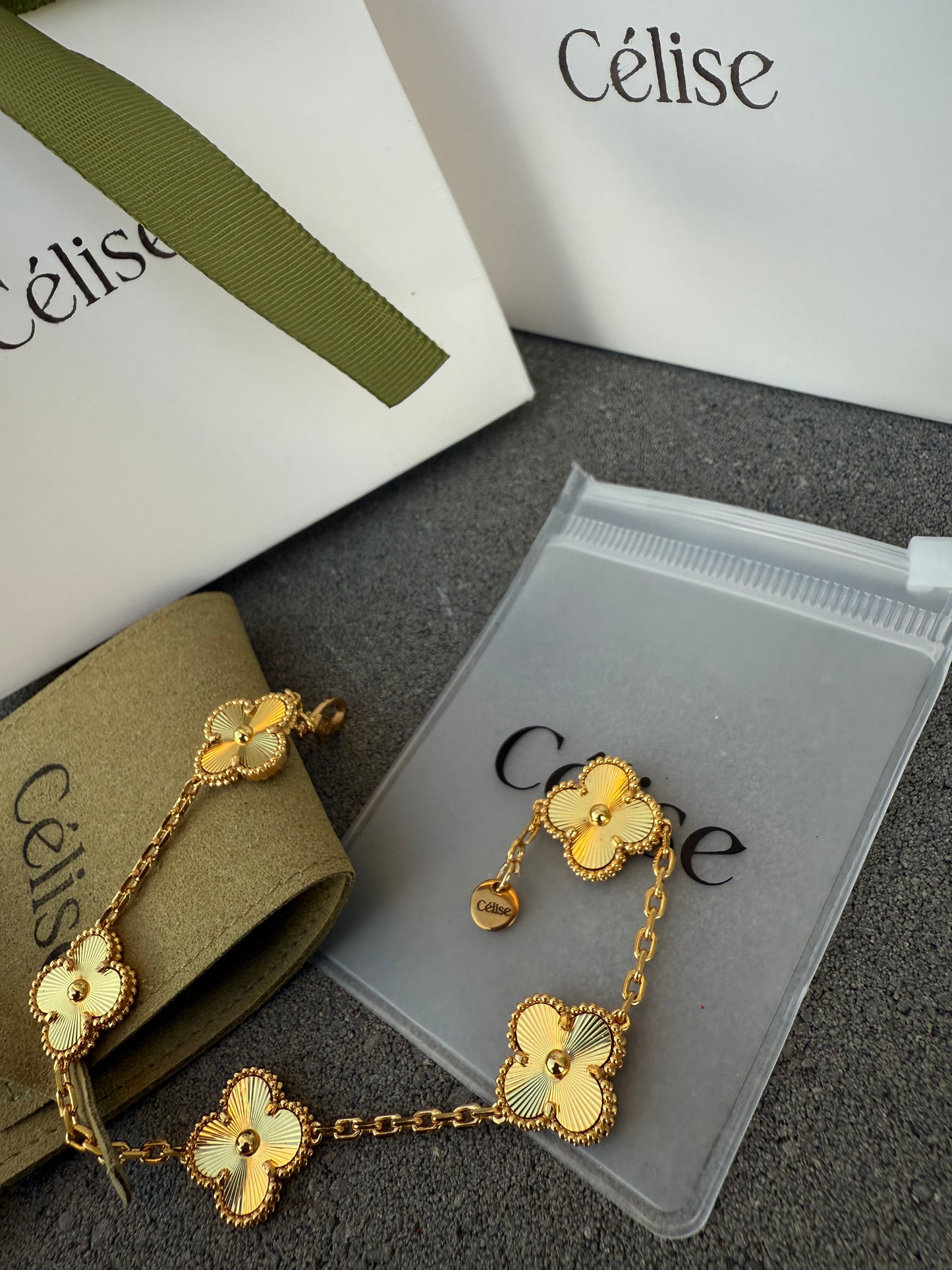 Bratara Van Luxury - Célise Jewels Gold